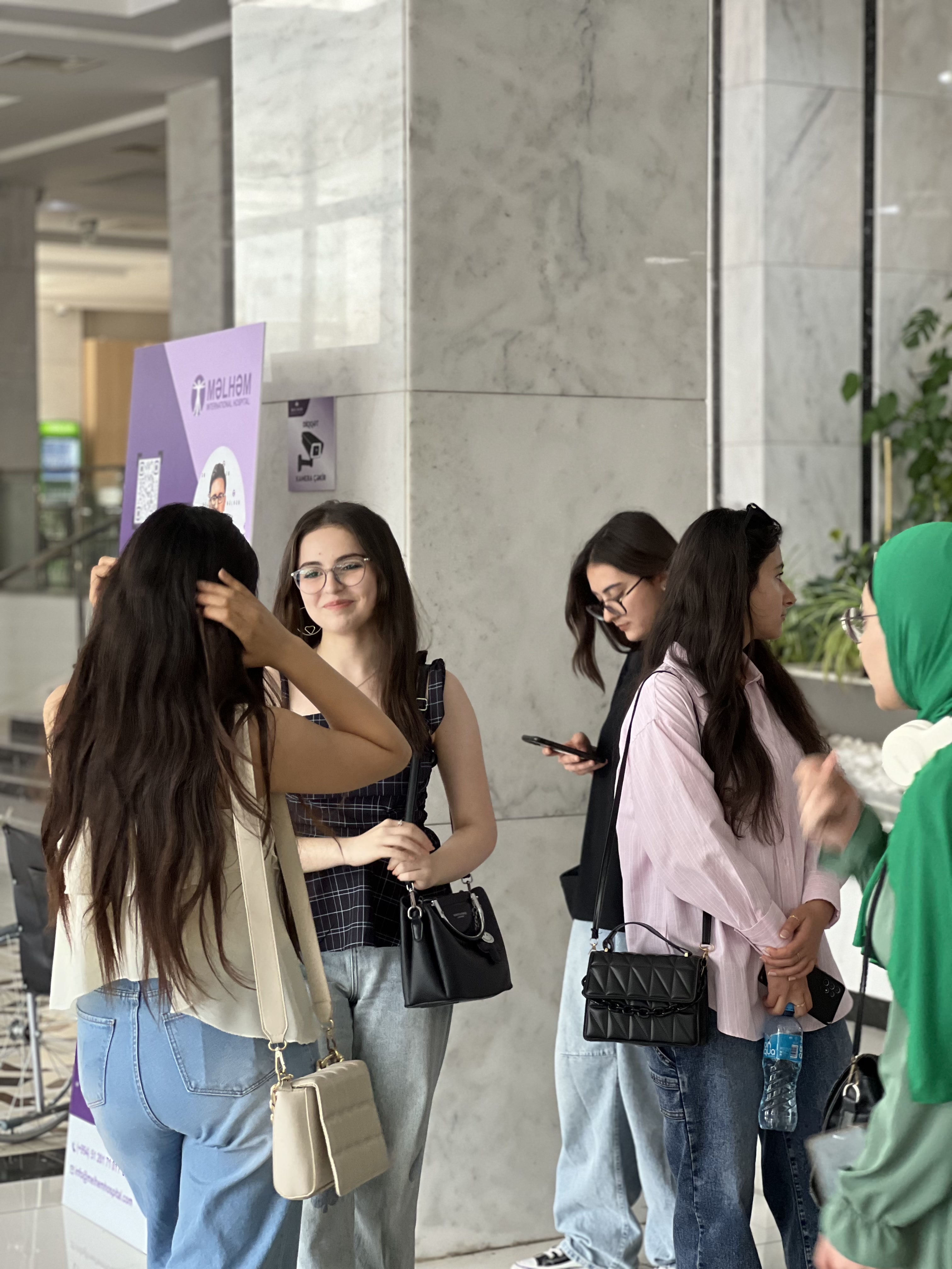 Məlhəm Hospital infotur — qrup şəkli