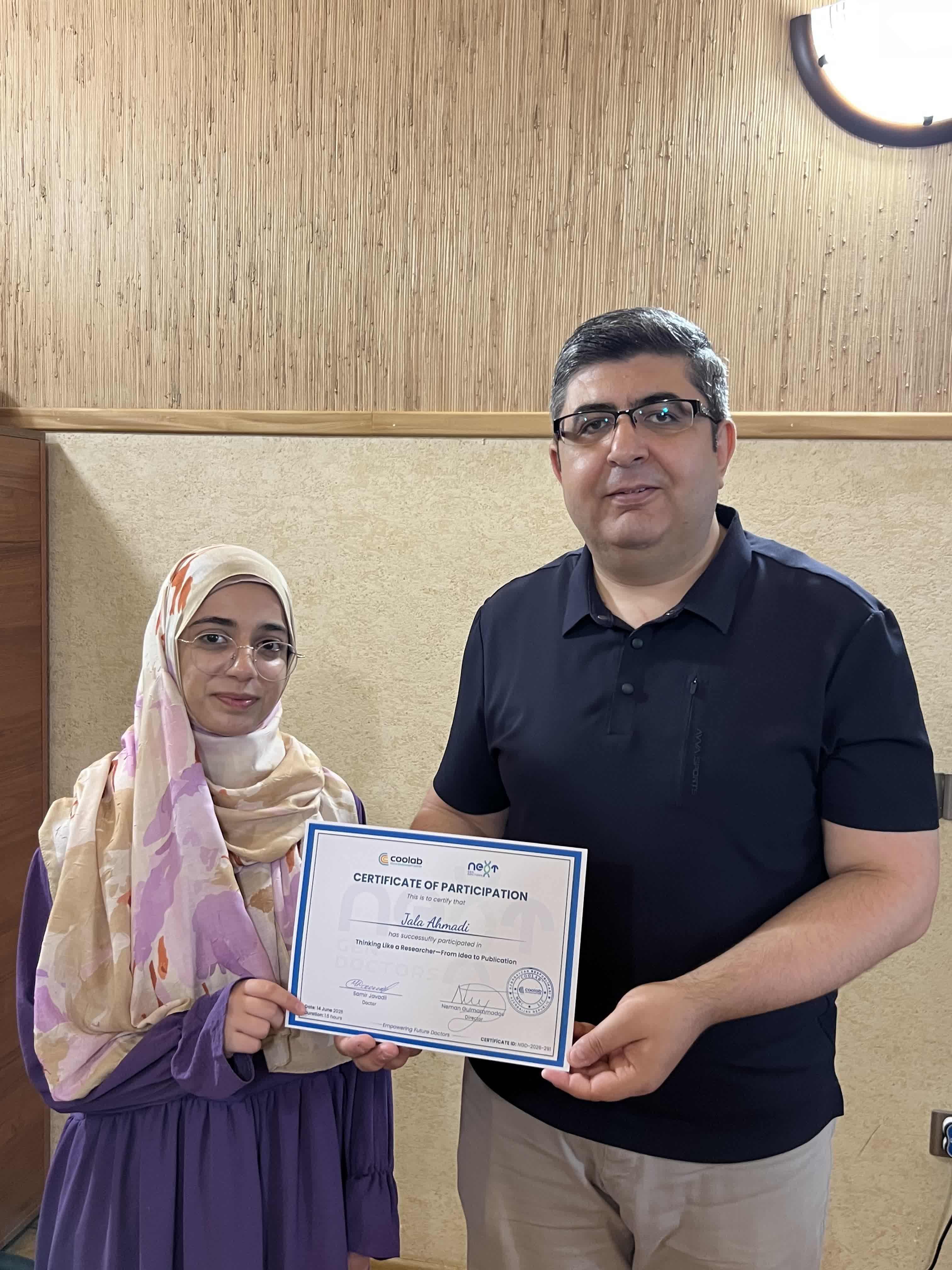 Samir Cavadlı seminarı — sertifikat təqdimatı