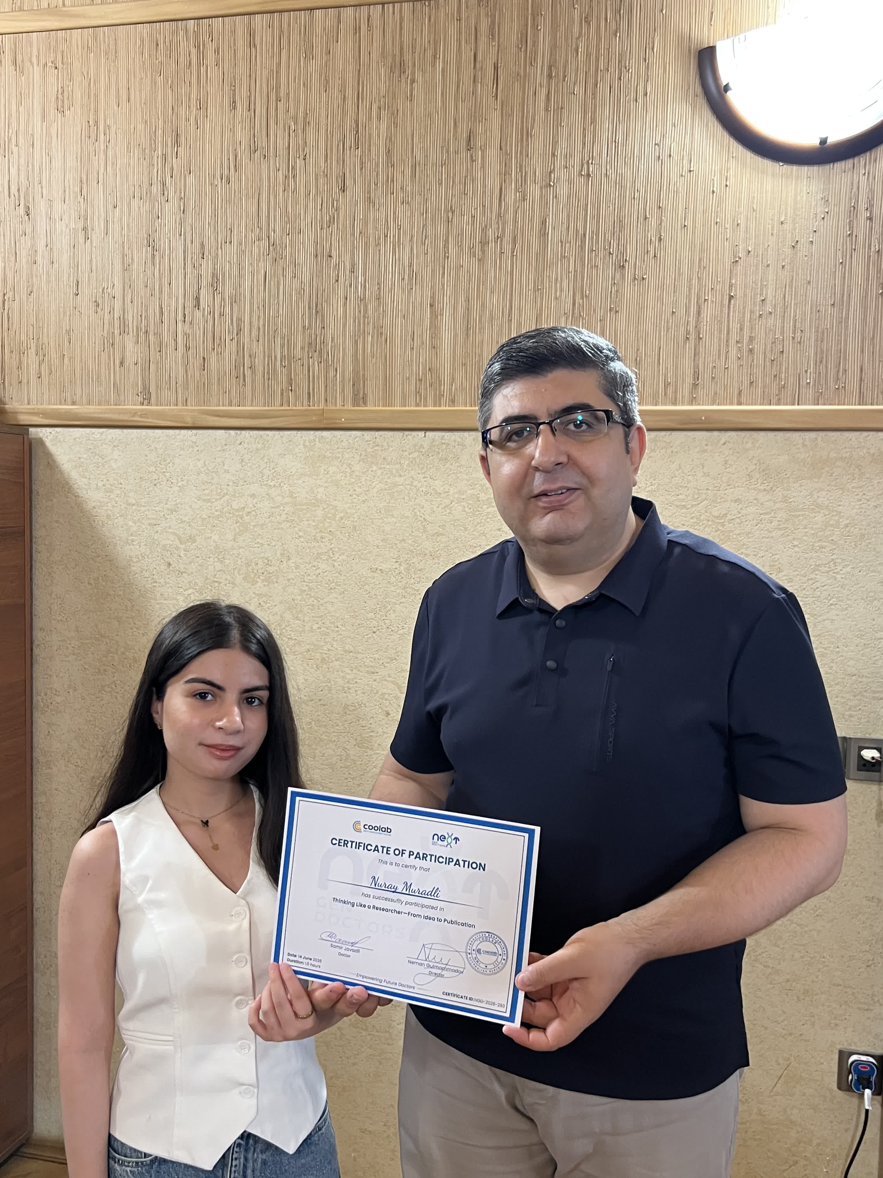 Samir Cavadlı seminarı — sertifikat təqdimatı